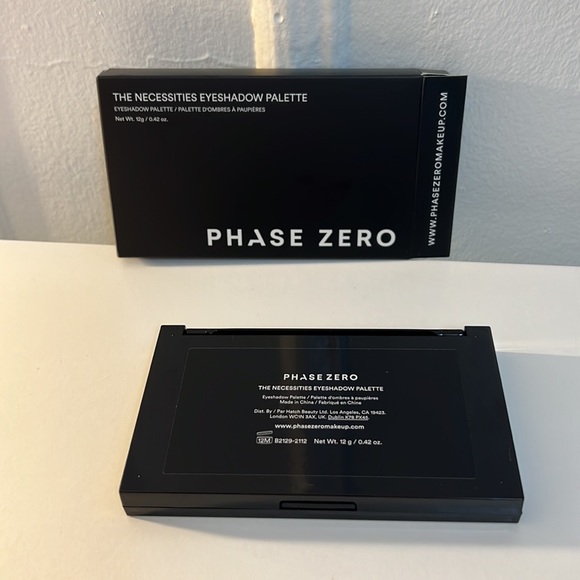 Phase Zero The Necessities Eyeshadow Palette - Picture 3 of 3